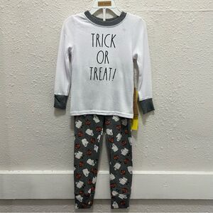 Rae Dunn Boys Halloween "Trick or Treat" Pajamas Set NWT 4T